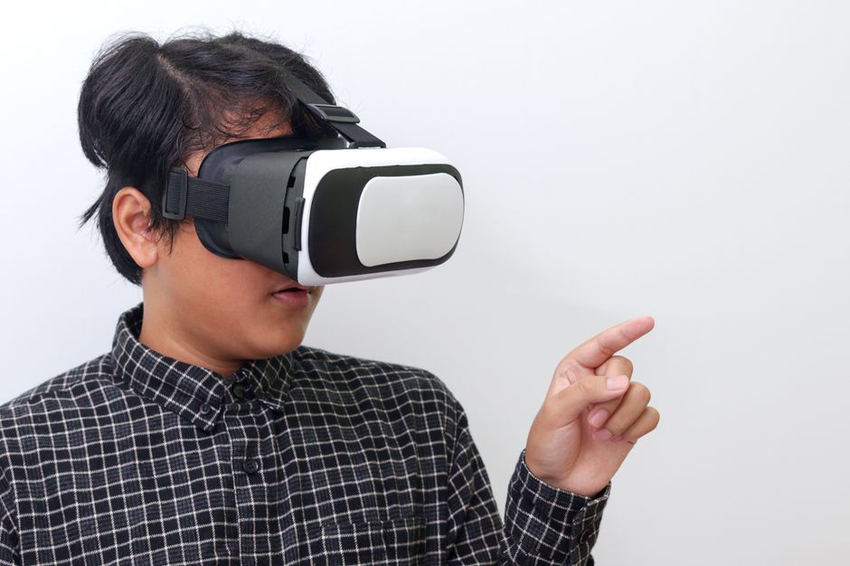 Meta Smart Glasses — Meta Dazzles with Affordable Smart Glasses, Set to Disrupt Market (photo)