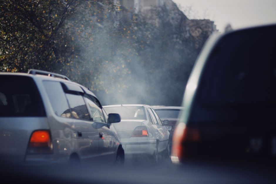 transportation woes — M25 Motorway Chaos: The Plight of Drivers in the Wake of the Dartford  (photo)
