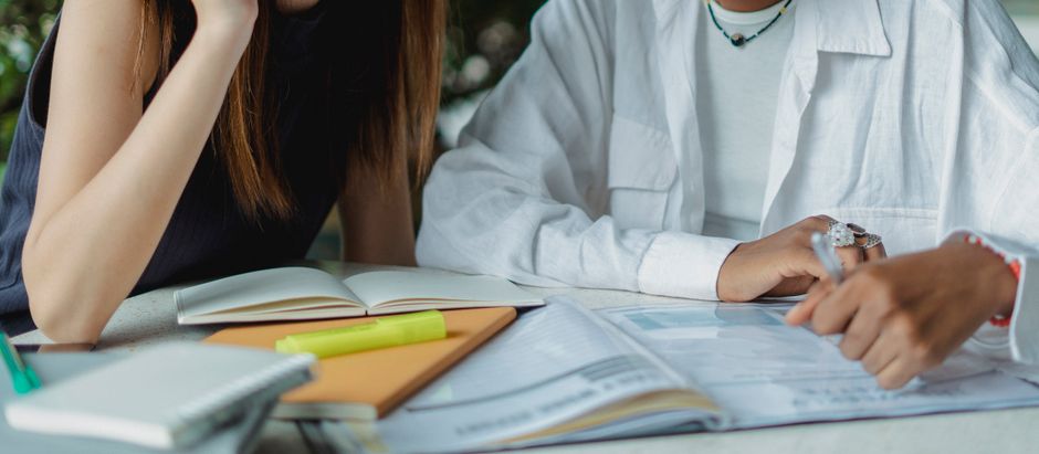 India study abroad — Weak Rupee Wrecks Study Abroad Dreams for Indian Students (photo)