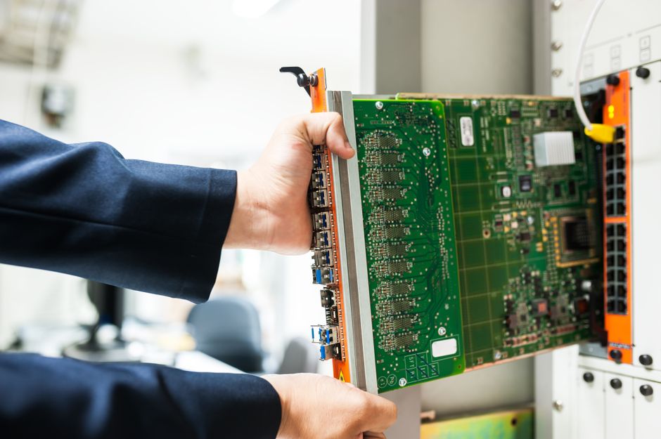 technology — Internet Revolution: Who Wins the Race for Speed and Security? (inline 2)