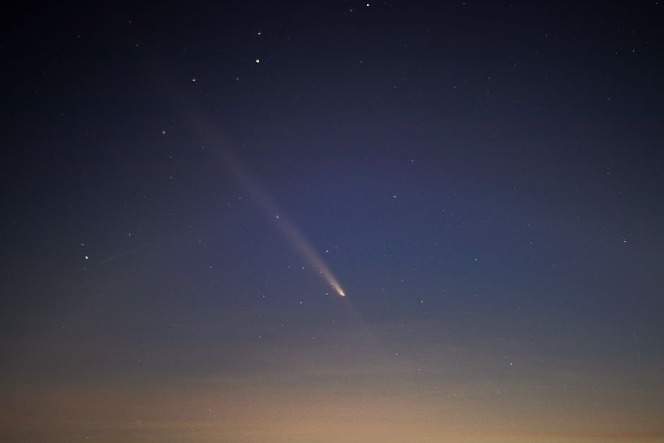 space science — Webb Telescope's Comet Discovery: Cosmic Game Changer! (inline 3)