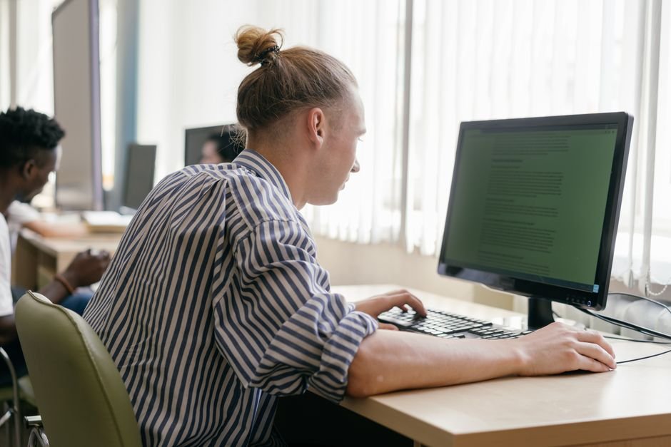 AI Master's — Bellevue University's Online AI Master's: Innovation or Cash Grab? (inline 3)