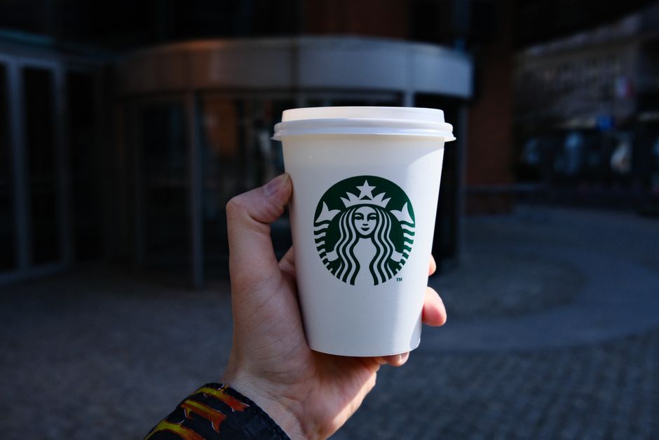 South Korea — South Korea's Starbucks to shut for staff history lesson after backlas (photo)