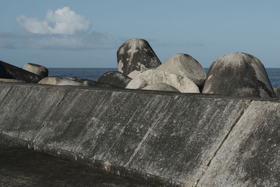 Greenpeace — Greenpeace announces new ocean boulder barrier plans, telling PM: “If (inline 3)
