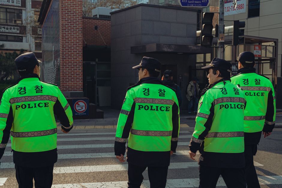 South Korea fan culture safety — Brazilian Woman's Stalking of Jungkook Sparks Concerns Over South Kore (photo)