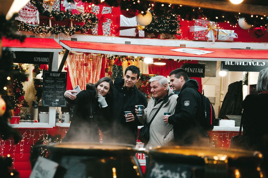 France — France's Festive Spirit Divided by Toxic Nationalism (inline 3)