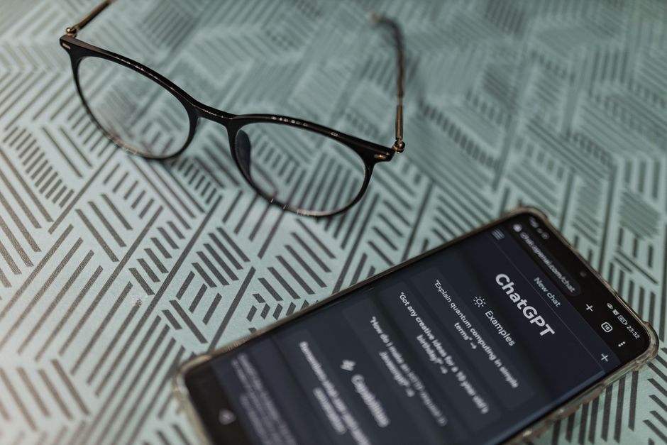 digital evidence — Prosecutors wield AI chat logs as evidence against users (photo)