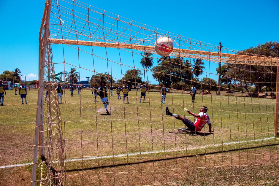Nerves, Football, Paraguay — Nerves' Primal Power Takes Down German Football Titan (photo)