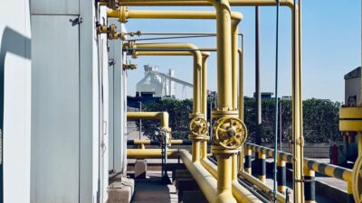 pipeline-gamble — Alberta's Pipeline Gamble - A Necessary Pragmatism or Desperation? (featured)