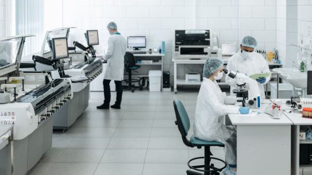 healthcare innovation — Healthcare Innovation Den Raises Questions About Broader Impact (featured)