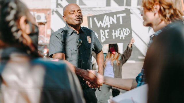 United States — The pastor who wants to repeal voting rights for women is becoming mor (featured)