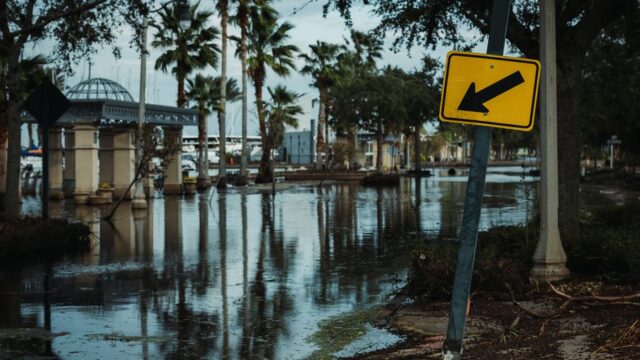 Climate Change — Why critical tech is vulnerable to the heat (featured)