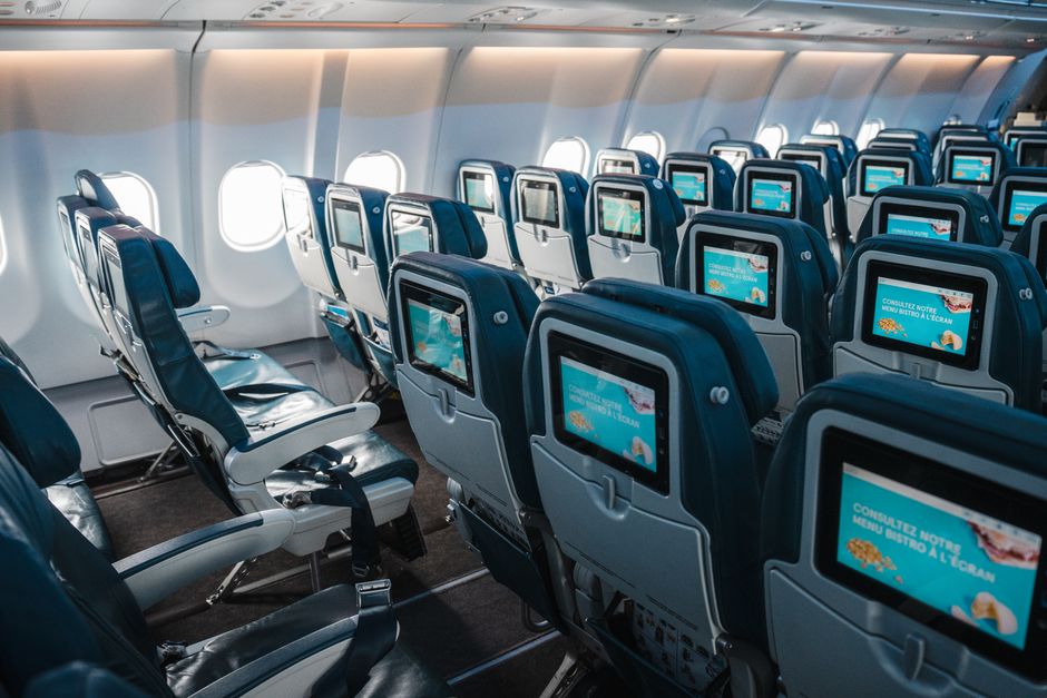 airline economy. — Airlines' Faustian Bargain: Luxury Over Economy. (featured)