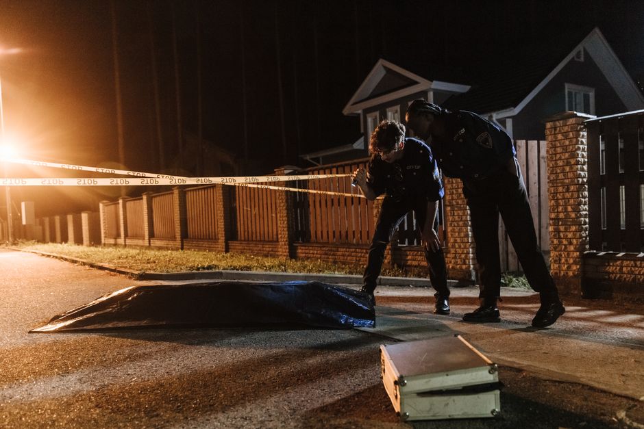 Man — Man fatally shot by ICE officer during traffic stop in Houston (featured)