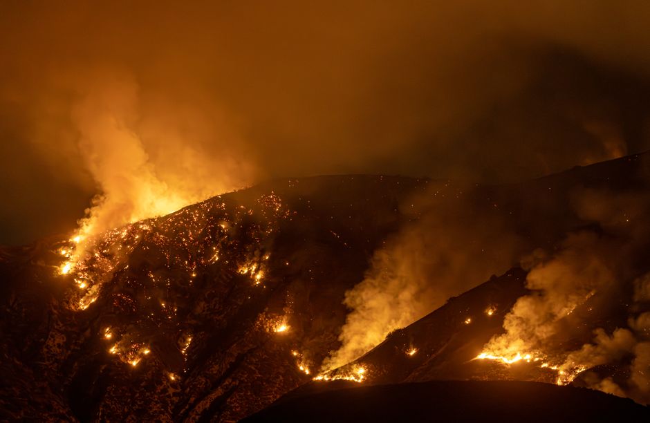 Utah wildfire — Critical wildfire rages across southern Utah (featured)