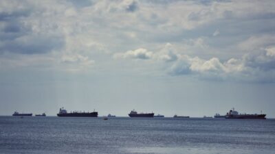 U.S.-Iran Tensions. — U.S.-Iran Conflict Escalates, Threatening Global Shipping Lanes. (featured)