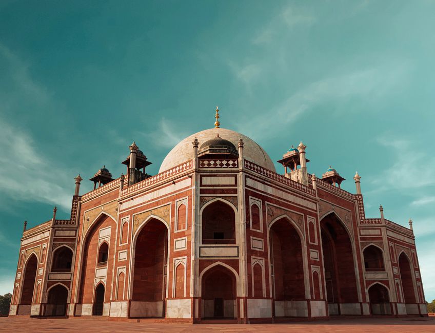 Mughal India — Forgotten news reports from 1600s reveal complex life in Mughal India (featured)
