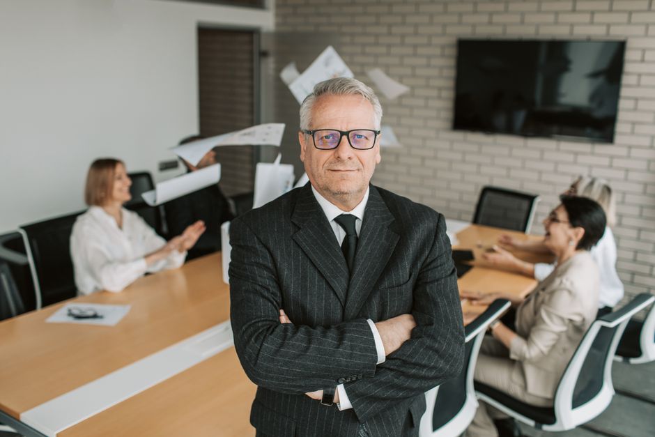 corporate leadership — Brown's Bizarre Choice: Why Mr. Brown's Earnings Call Silence Speaks V (featured)