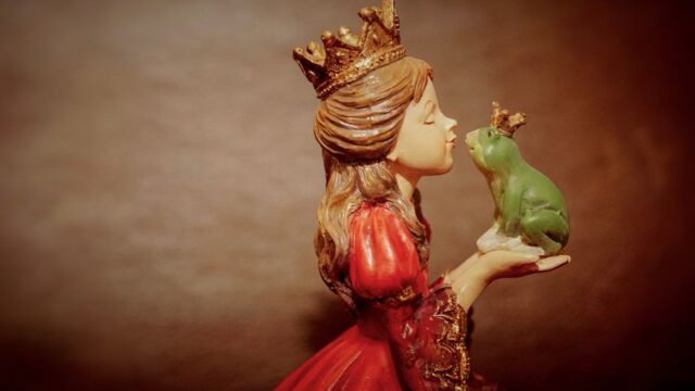 Princess Diana — The Princess Diana Myth-Busting: Does it Go Beyond Surface Level? (featured)