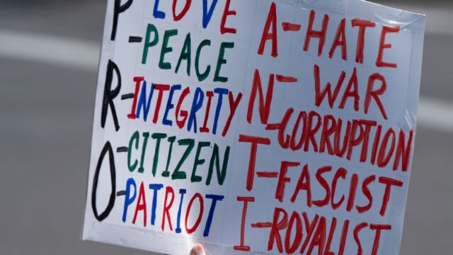 Tucker Carlson endless war — Tucker Carlson's Provocative Anti-War Diagnosis: A Refreshing Validati (featured)