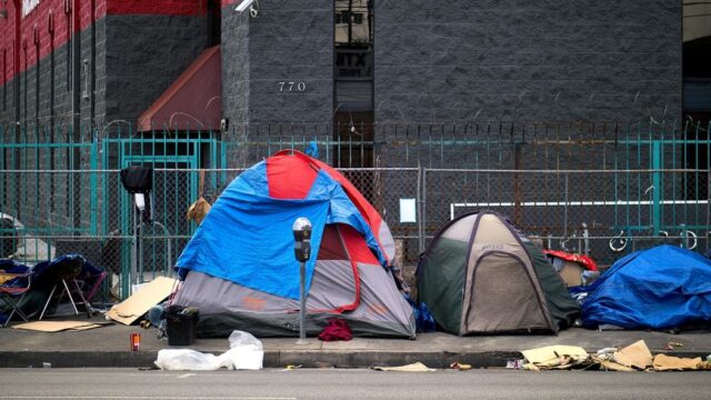 Mamdani leadership — A 'Hooverville' on the West Side: Mamdani's leadership under scrutiny (featured)