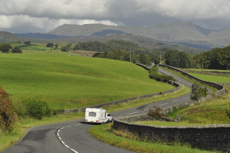 caravan crisis — Labour's caravan conundrum in the UK (featured)