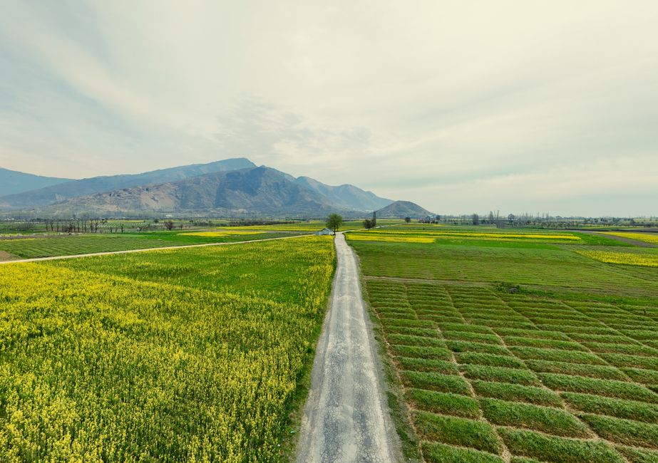 Pakistani Kashmir — Pakistani Kashmir's infrastructure collapses, revealing deep vulnerabi (featured)