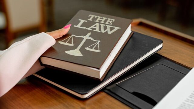 UK — UK Law Student Charged with Carrying Bomb: Ignorance or Intent? (featured)