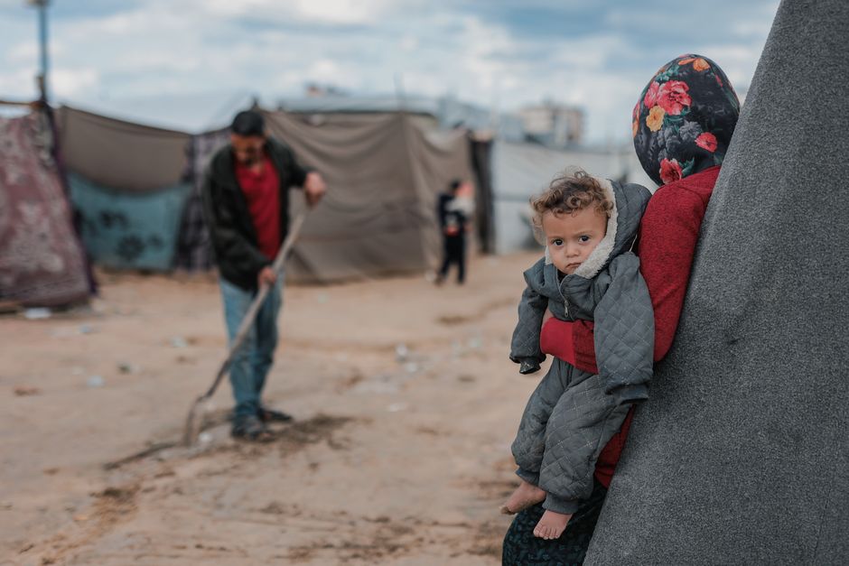 Gaza — Gaza’s Children Learn to Swim in Pools Made of Rubble (featured)