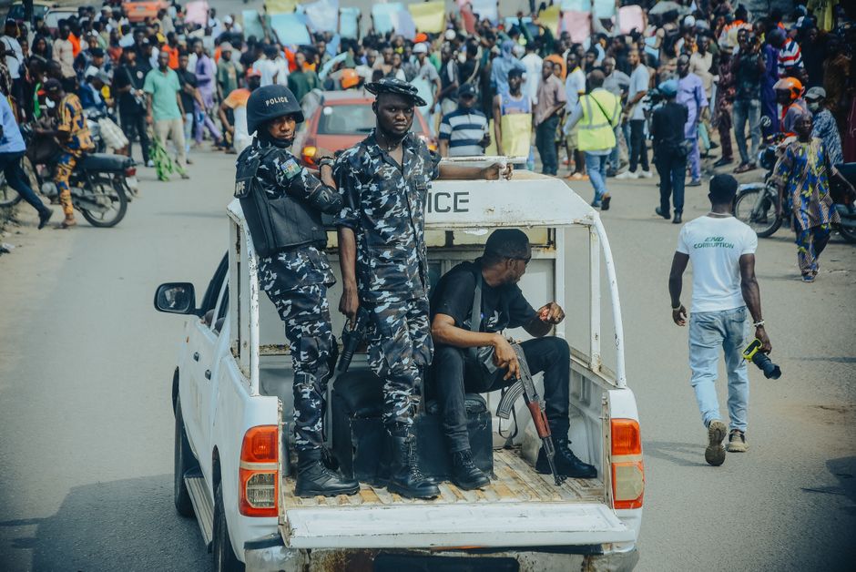 Nigeria security — Oshiomhole's 'Shoot on Sight' Prescription: A Recipe for Disaster? (featured)