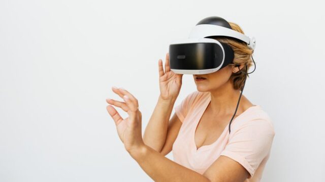 Apple Vision Pro — The 'Coolest Use' for Apple's Vision Pro Exposes a Problem (featured)