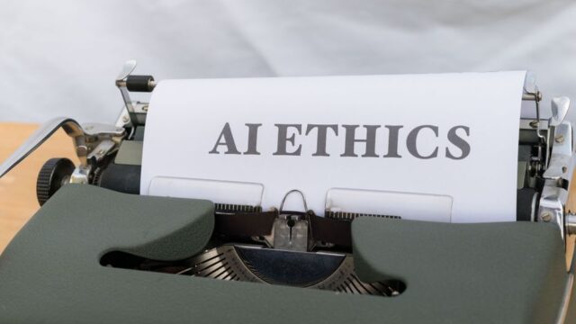 artificial intelligence — Insiders urge caution as tech’s top minds sound alarm on AI (featured)
