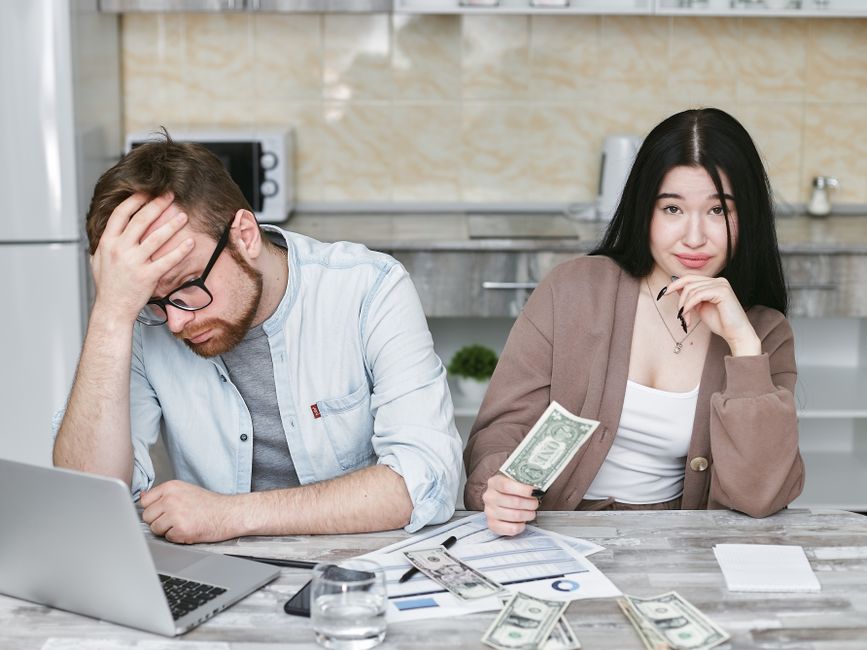 wedding economics — No Gifts, Just Cash: The Shifting Economics of Weddings (photo)