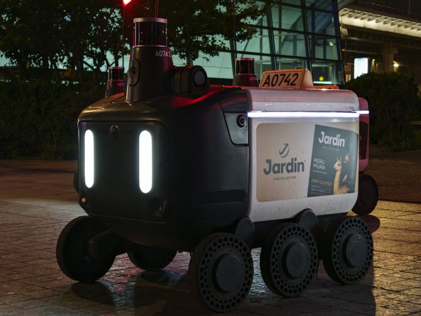 robotaxis — Can China Leverage EV Success to Dominate Robotaxis? (inline 1)