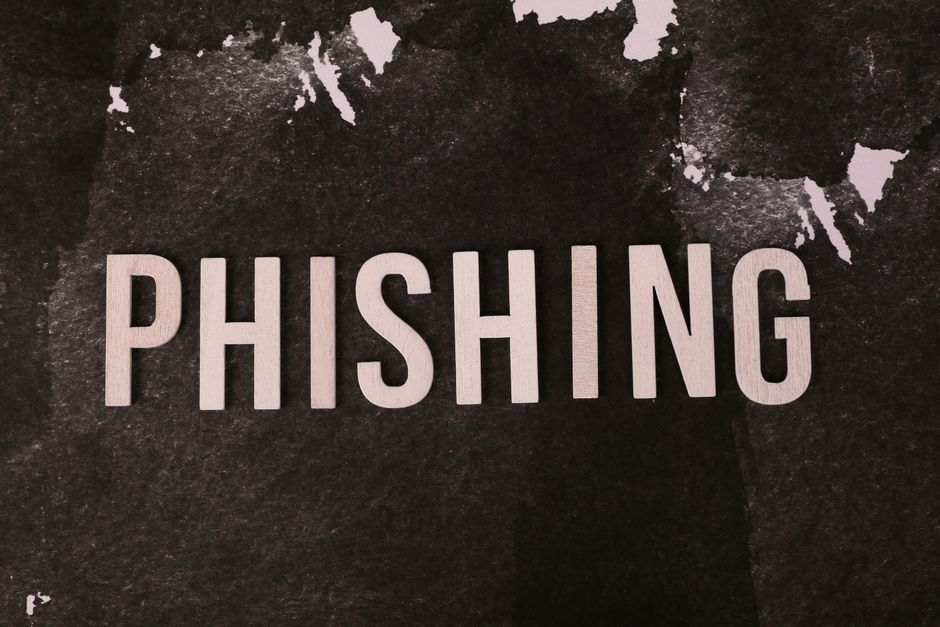Steam. — Crypto thieves turn Steam games into malware. (photo)