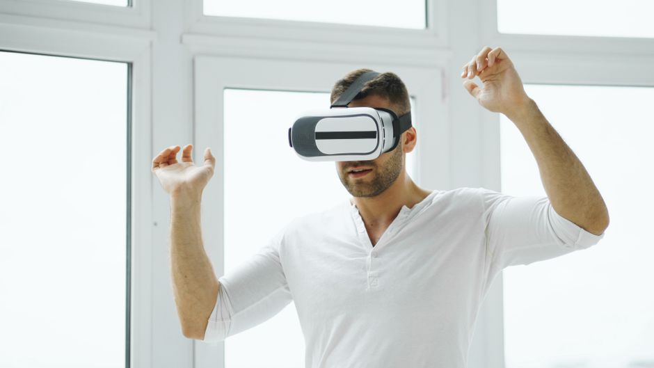 Apple Vision Pro — The 'Coolest Use' for Apple's Vision Pro Exposes a Problem (photo)
