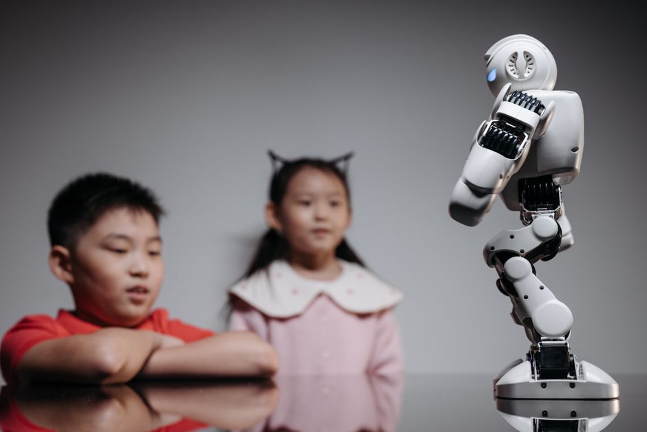 artificial intelligence — The Dark Side of Social Media: How Child Photos Feed the Beast of Arti (photo)