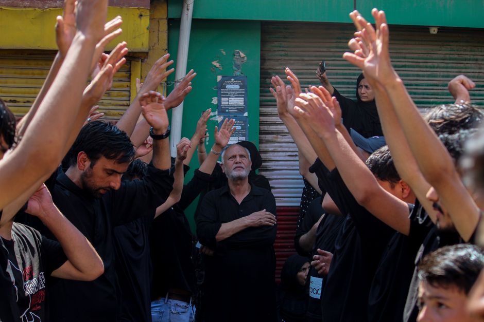 Huge — Huge crowds fill Tehran streets for Khamenei's funeral procession (inline 2)