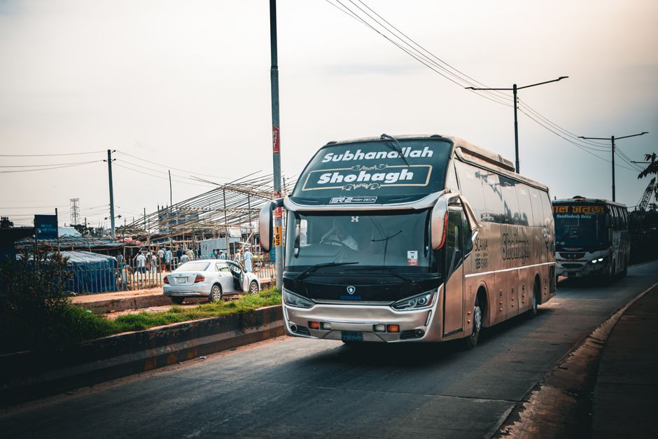 Pakistan public transport — Pakistan's Deadly Public Transport System: A Tragic Legacy of Neglect (photo)