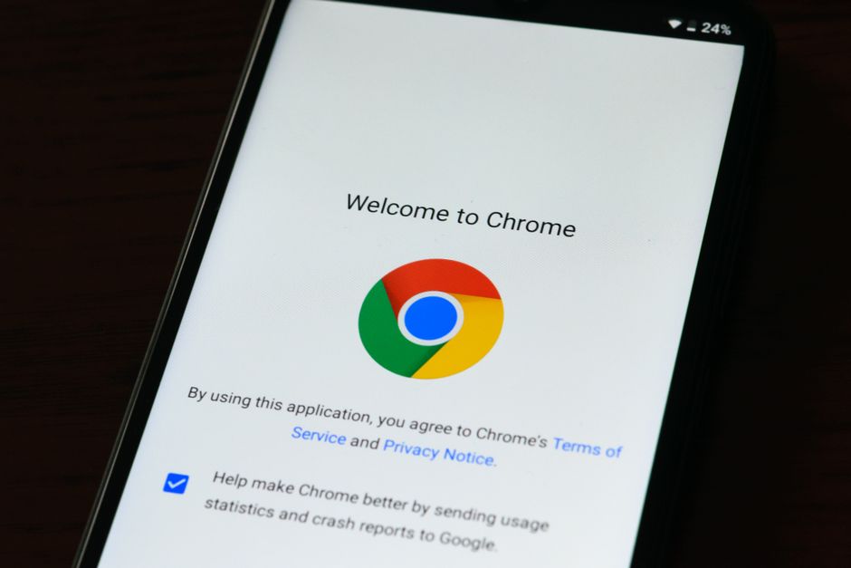 Chrome — Chrome's grip on browser market begins to slip (inline 2)