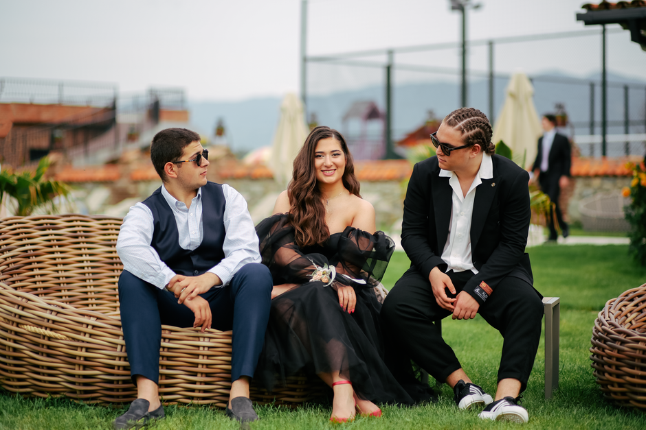 celebrity romance — Zendaya and Tom Holland's Lavish Wedding Party: A Masterclass in Moder (photo)