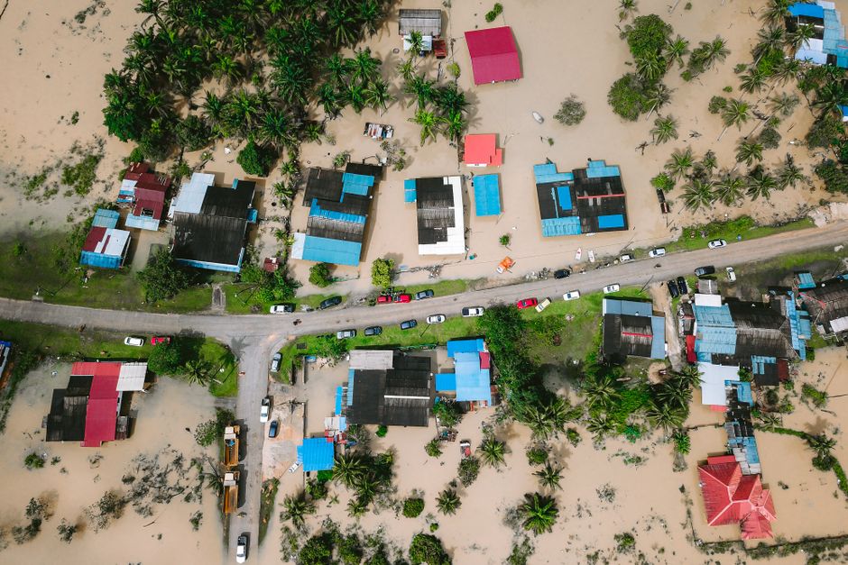 Climate Change — Why critical tech is vulnerable to the heat (photo)