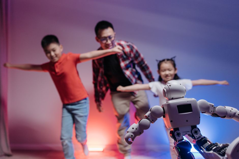 Artificial Intelligence — The Dark Side of AI: How Your Family Photos Can Be Used for Child Abus (photo)