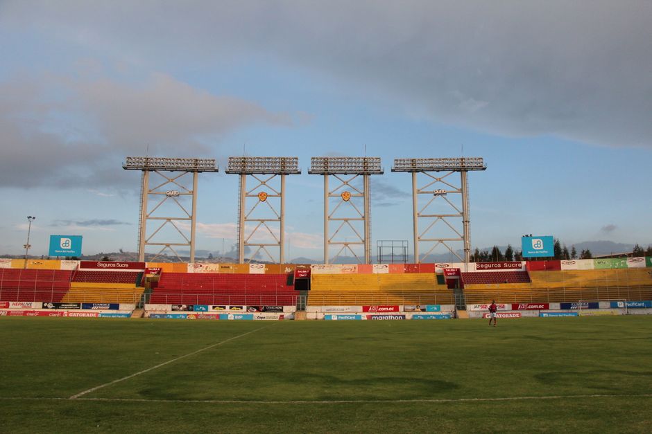 Mexico World Cup — Mexico Seeks Upset in World Cup Showdown Against Ecuador (photo)