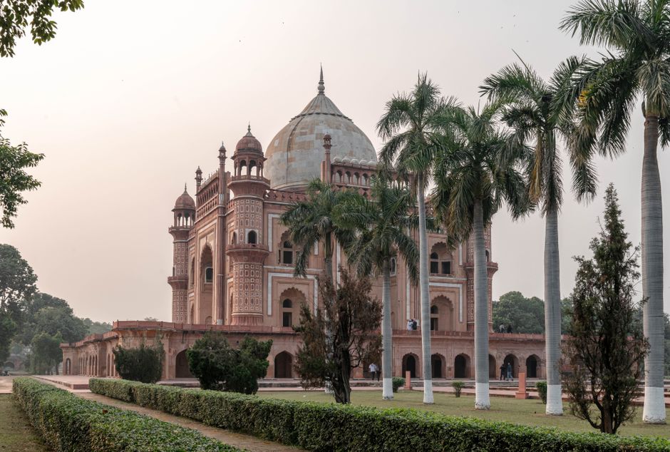 Mughal India — Forgotten news reports from 1600s reveal complex life in Mughal India (photo)