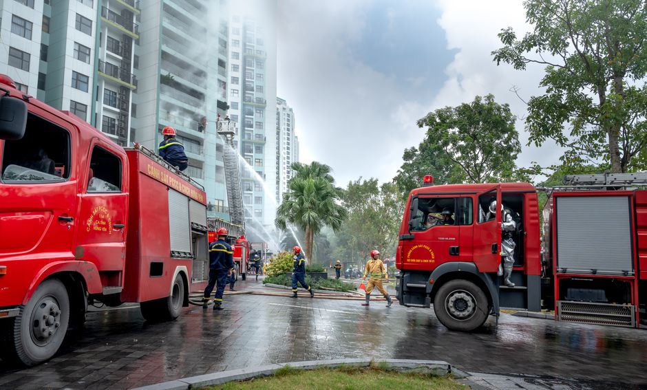 Bangkok pub fire — Bangkok pub fire report exposes leadership void on public safety overs (photo)