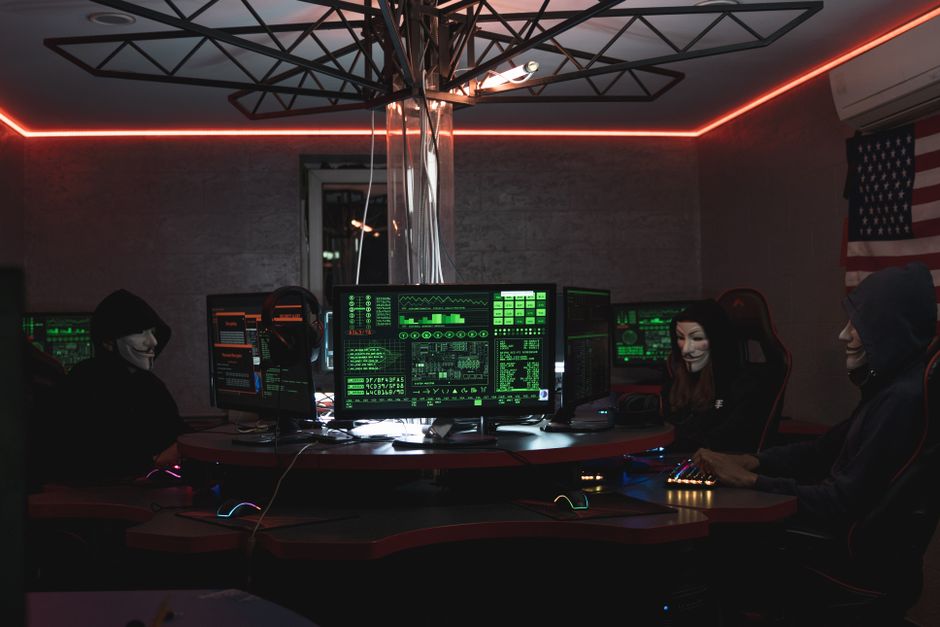 cybercrime — The blurred lines of cybercrime: Do teen hackers deserve blame or a se (inline 3)