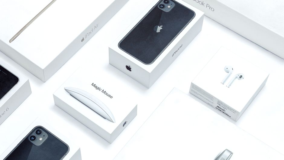 Apple's Upgrade program — The End of Ownership: Apple's Perpetual Renting Scheme (photo)