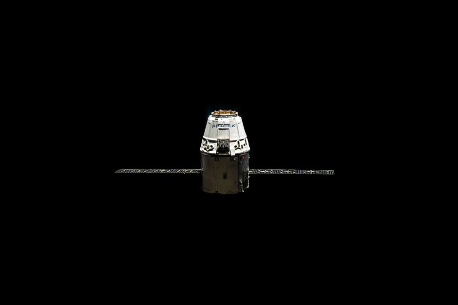 space exploration — NASA's "Flying Saucer" Arrives at Kennedy Space Center (photo)