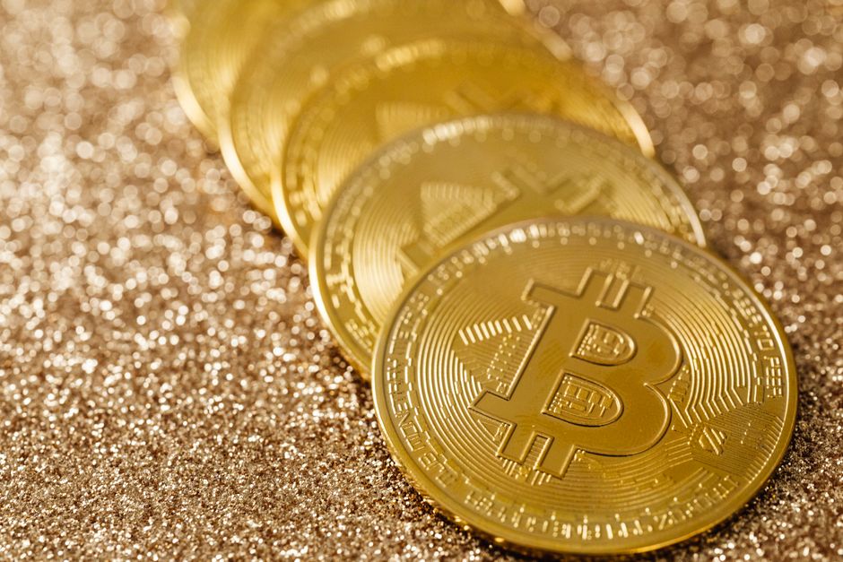 Trump — Trump Crypto Tie-Up Fueled Family Windfall, Investor Losses (inline 3)